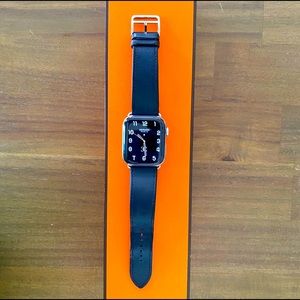Hermès Apple Watch Series 4 Stainless Steel 44mm